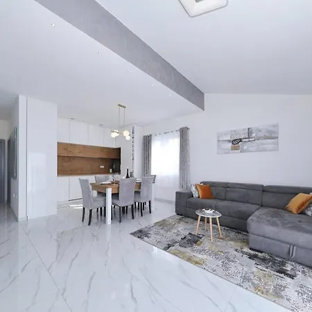Apartman Chiara Galovac  Exterior photo